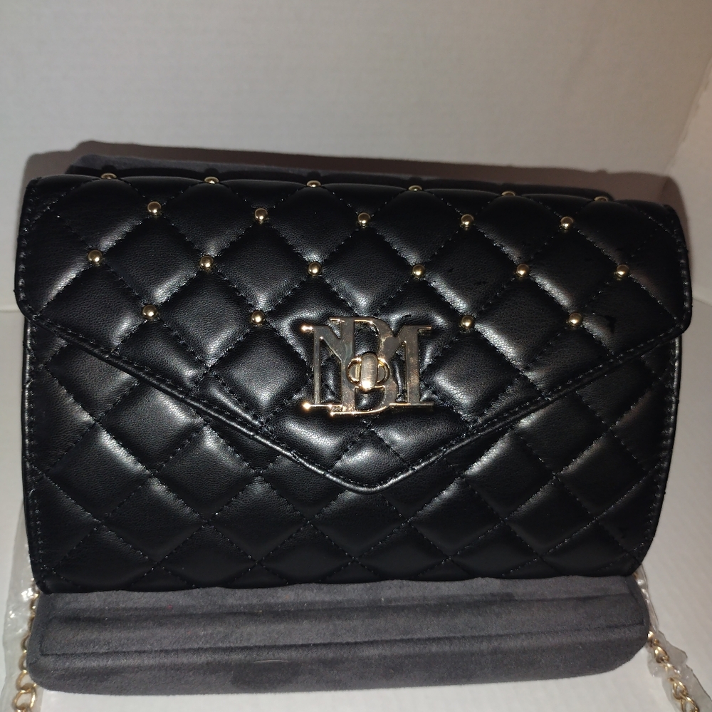 Badgley Mischka Black Quilted Crossbody Bag - Picture 2 of 10